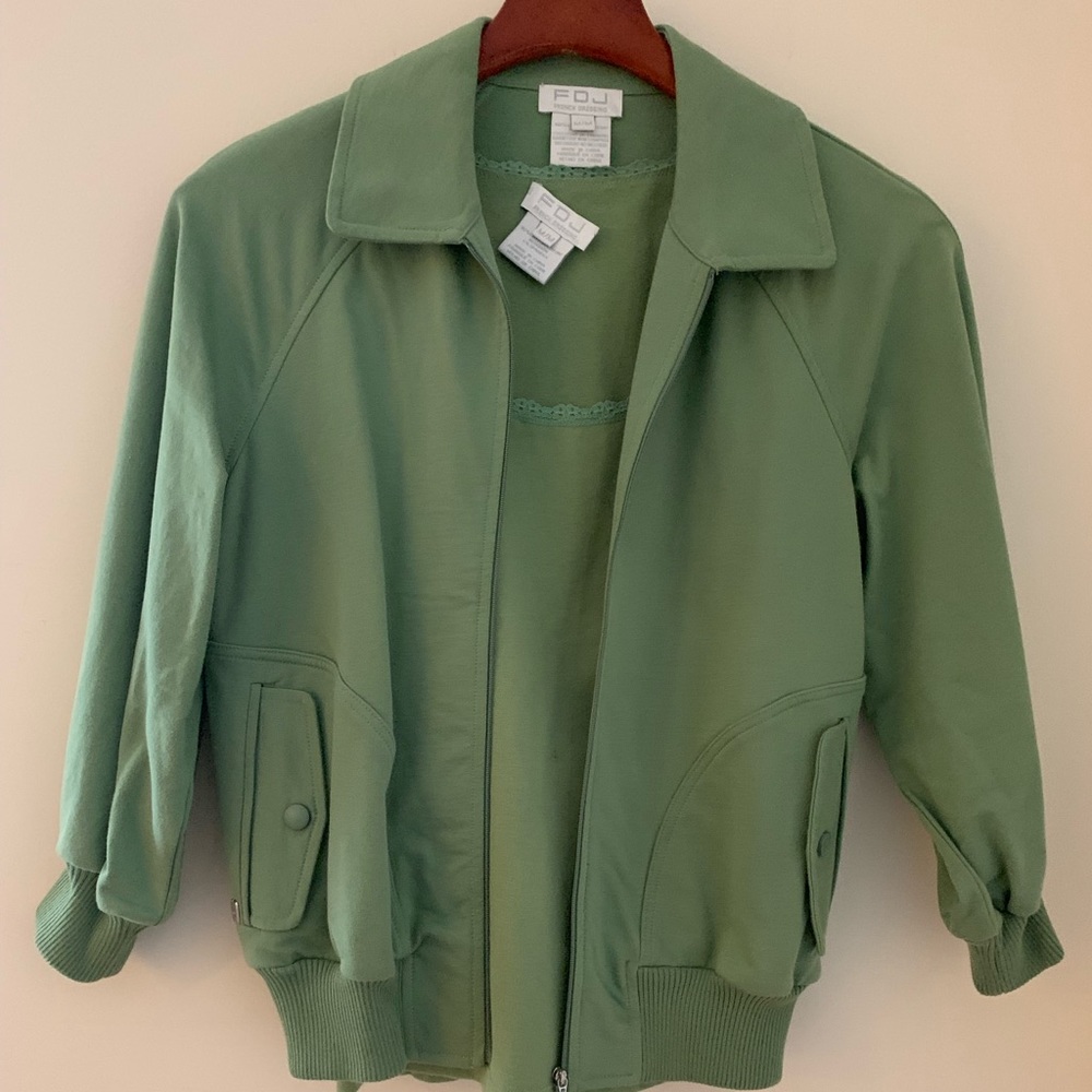 Twin set . 3/4 sleeves jacket sweater , tank top